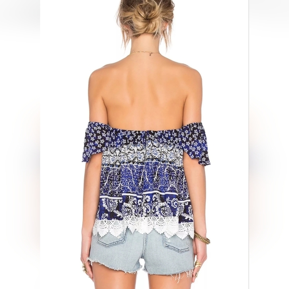 Lovers + Friends Off The Shoulder Top - Picture 13 of 16